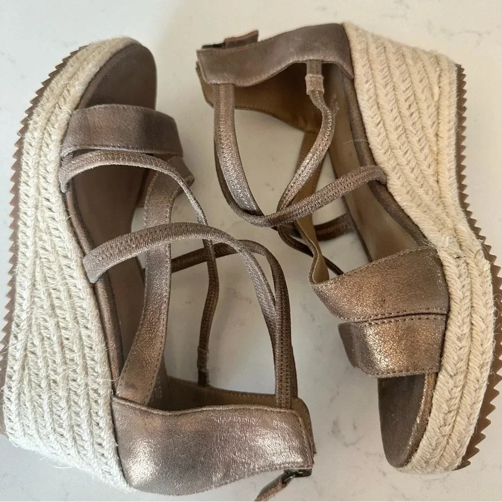 Eileen Fisher Wanda Tumbled Nubuck Espadrille Size: 6.5